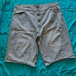 ✨️BUY 2 GET 1 FREE✨️Size 52 SouthPole Premium Edition Jean Shorts